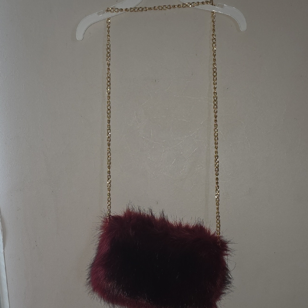 Elegant Burgundy Faux Fur Shoulder Bag